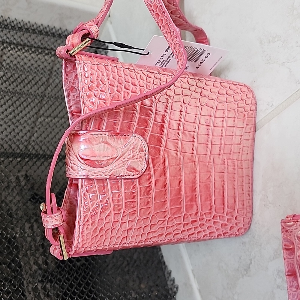 🩷 🩷 BRAHMIN Marley PINK PUNCH Crossbody & PINK PUNCH Credit Card Wallet 🩷 🩷 - Picture 6 of 11